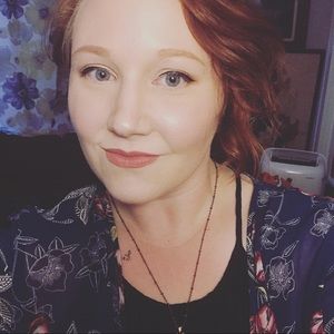 Meet your Posher, Kay